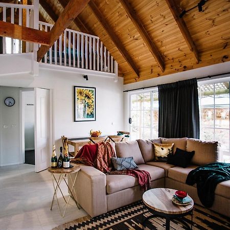 Wurrung B & B - The Cottage Woodend Extérieur photo