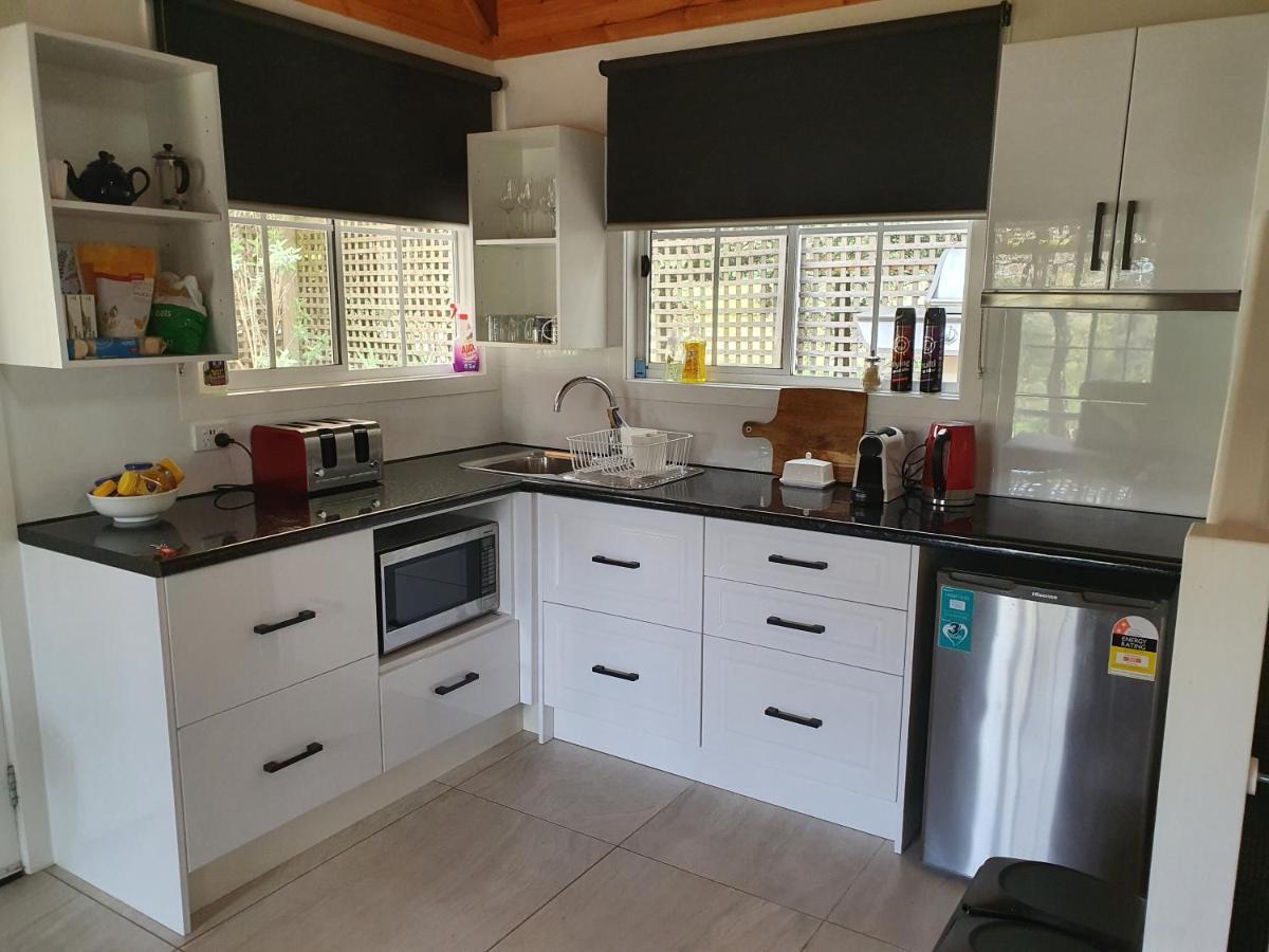 Wurrung B & B - The Cottage Woodend Extérieur photo